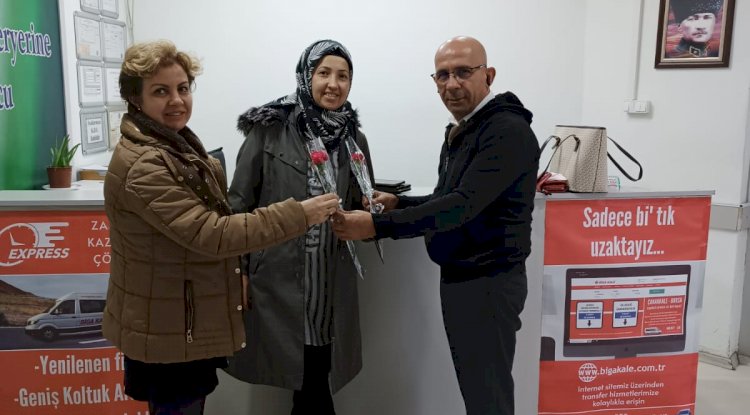 BİGA KALE’DEN KADINLARA KARANFİL