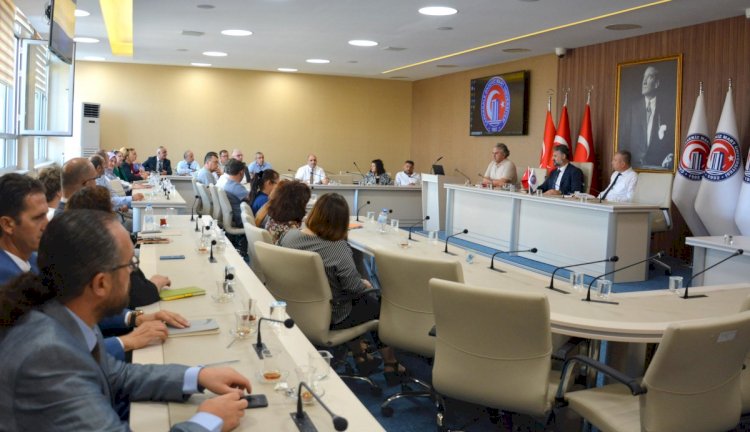 Eğitim öncesi toplantı yapıldı