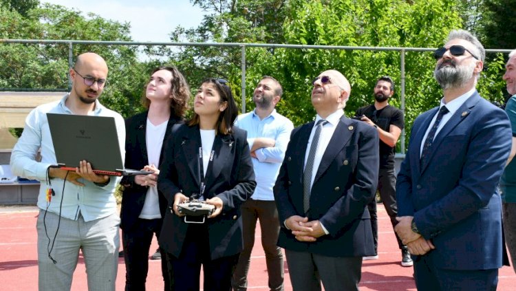 ÇOMÜ’de Üretilen Drone İlk Uçuşunu Gerçekleştirdi
