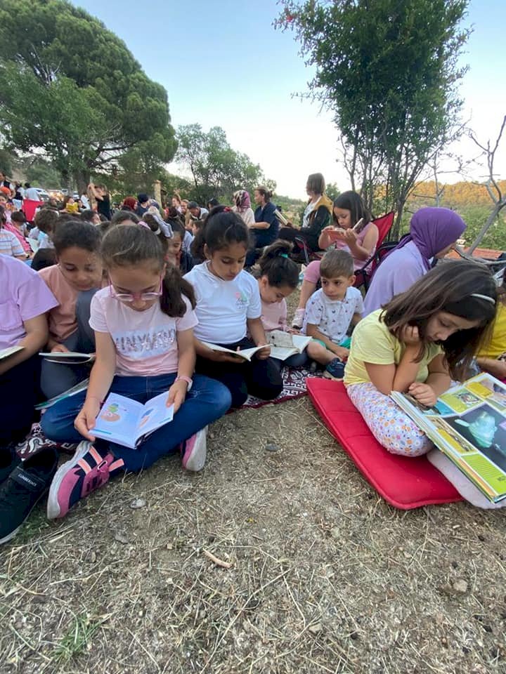 7’den 77’ye Kitap Okudular